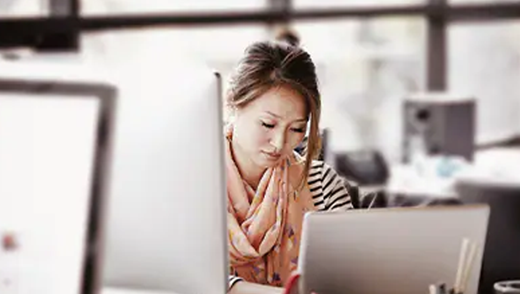 Un nuevo marco de gobernanza<br/> para abordar los riesgos de la IA