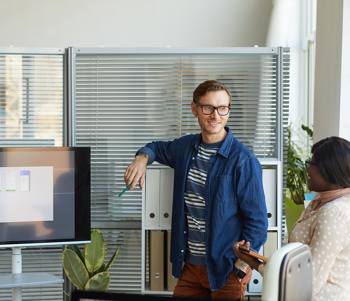 Restablecimiento del entorno en la nube de un proveedor de servicios y software después de una infracción.